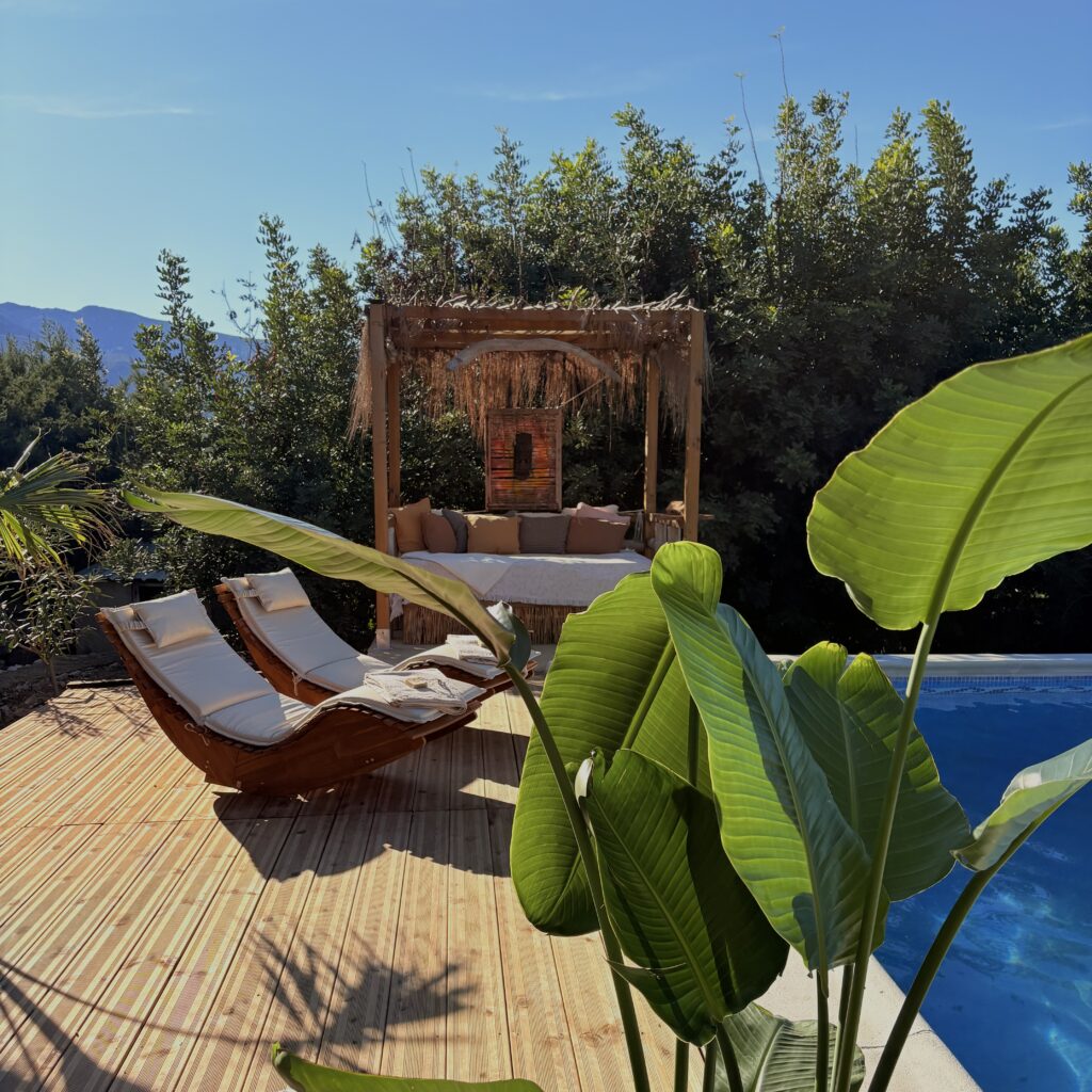 can hippie mini resort spain valencia