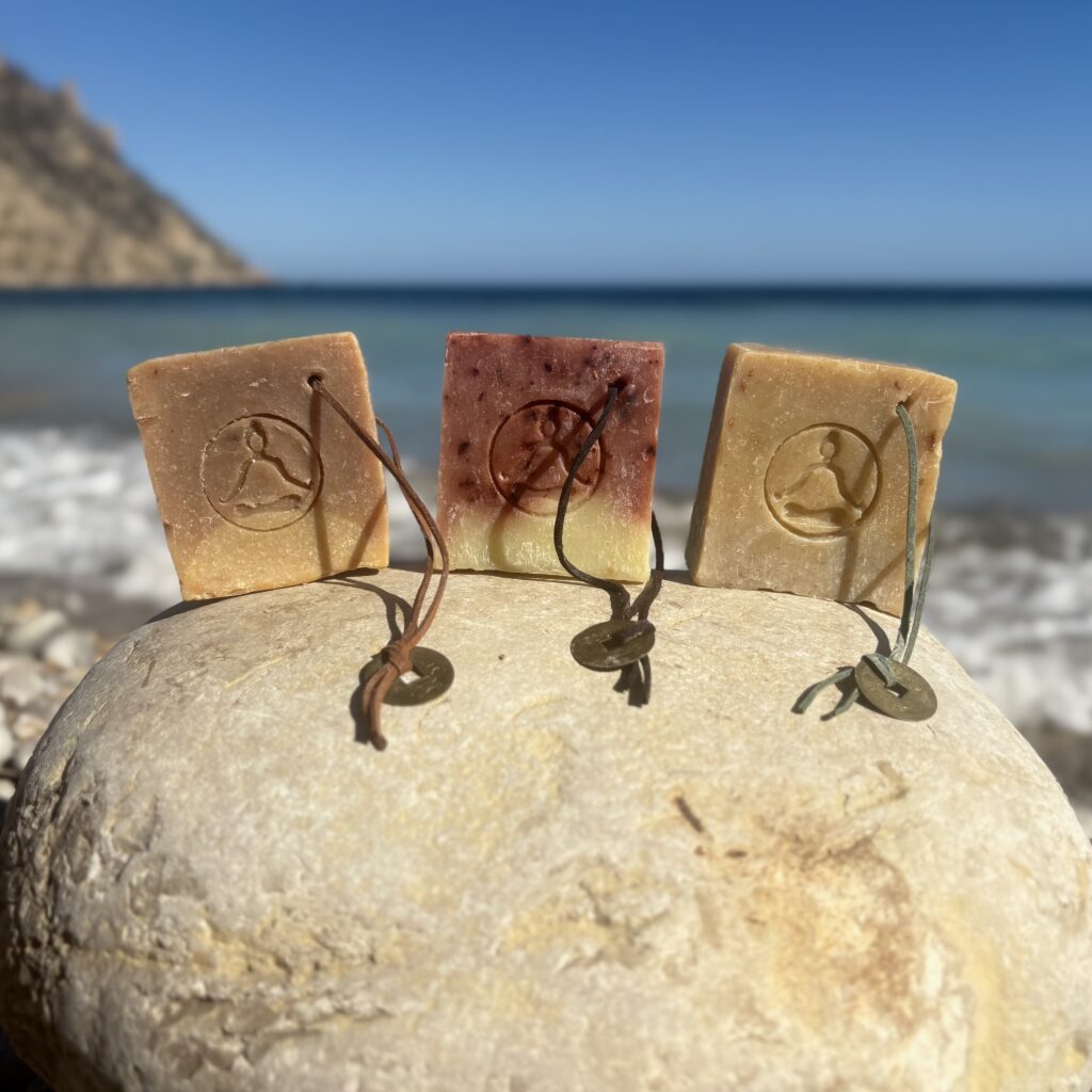 lipstick hippie soap